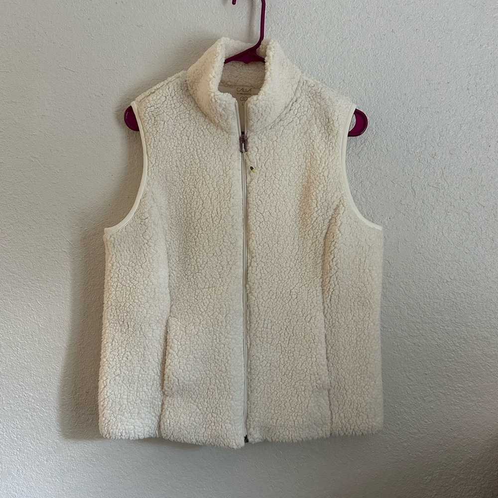 Women's Cream Sherpa Vest